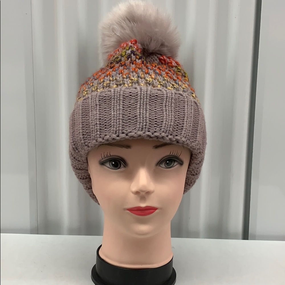 Kyi Kyi Hat